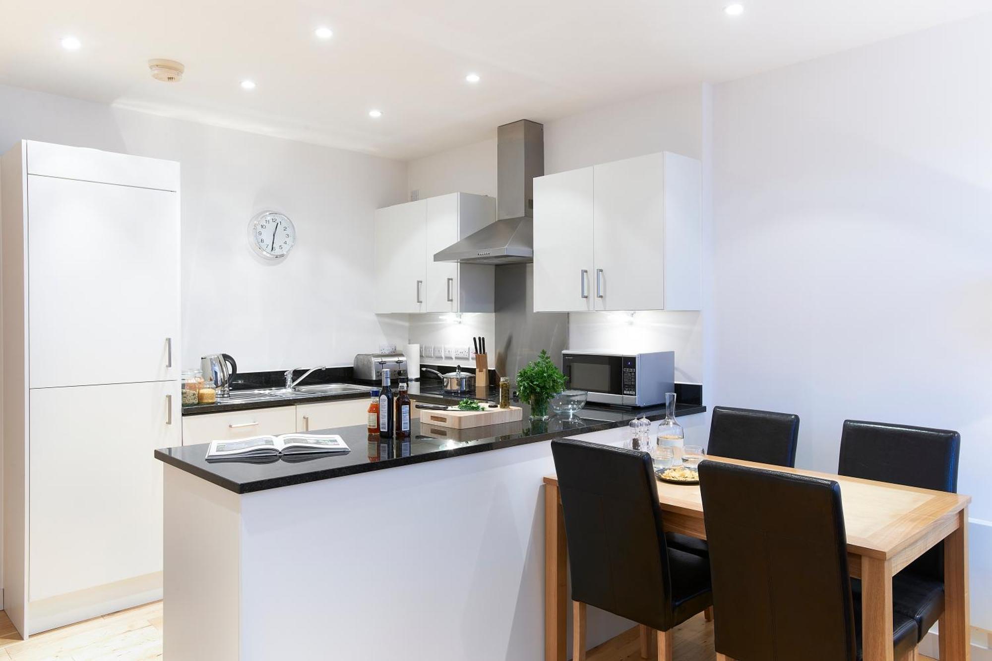 Watford Centre - Luxury Penthouse Lejlighed Eksteriør billede